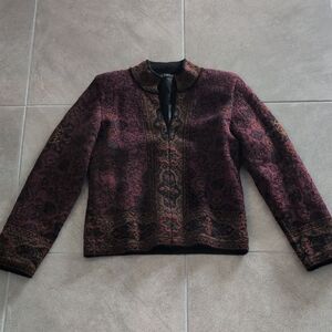Elegant Women's Jacket in Burgundy and Black